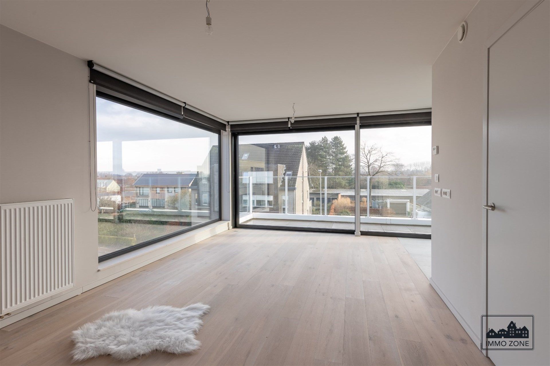 Luxueuze serviceflat op de tweede verdieping foto 3