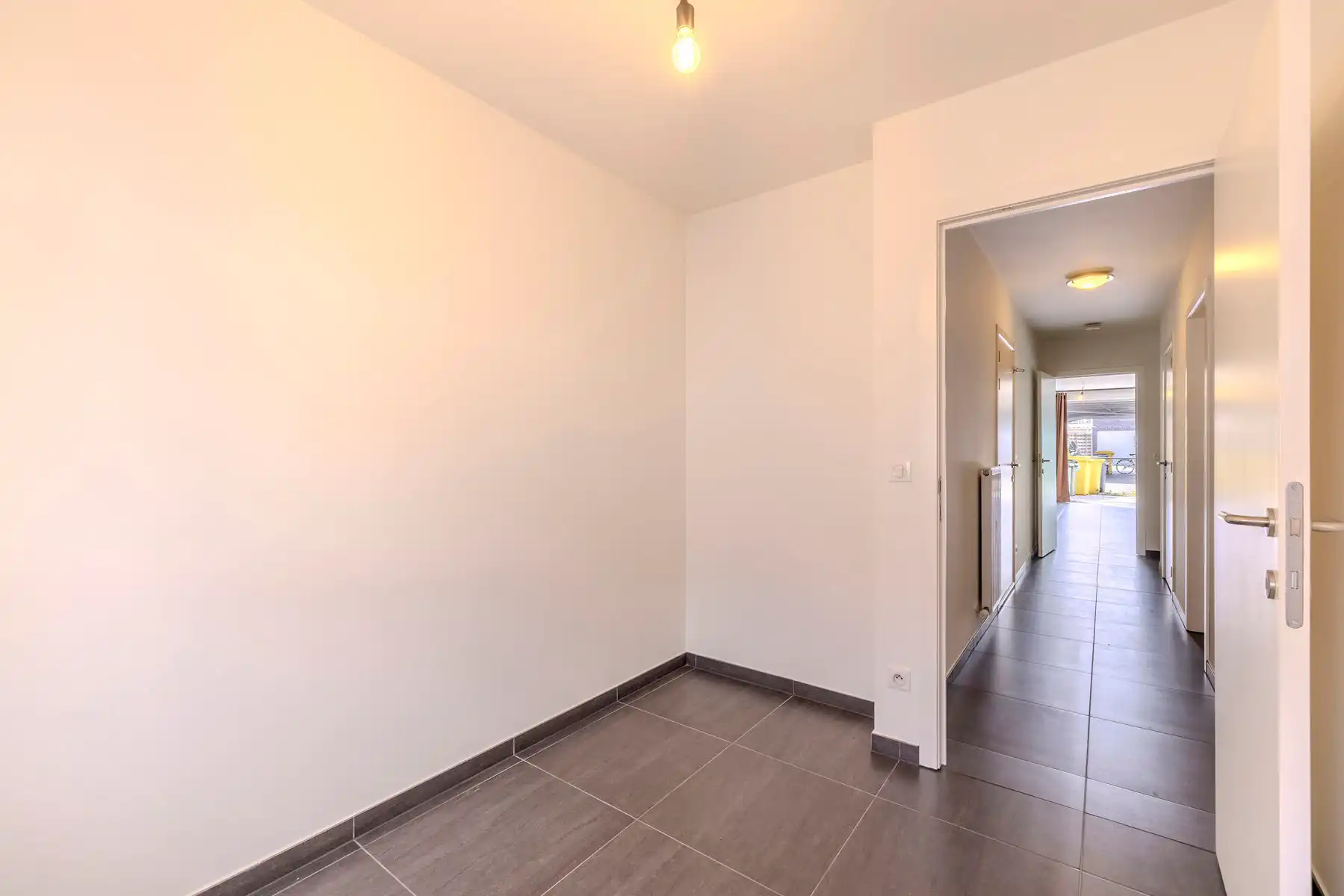 Instapklaar gelijkvloers appartement (97 m²) + parkeerplaats foto 13