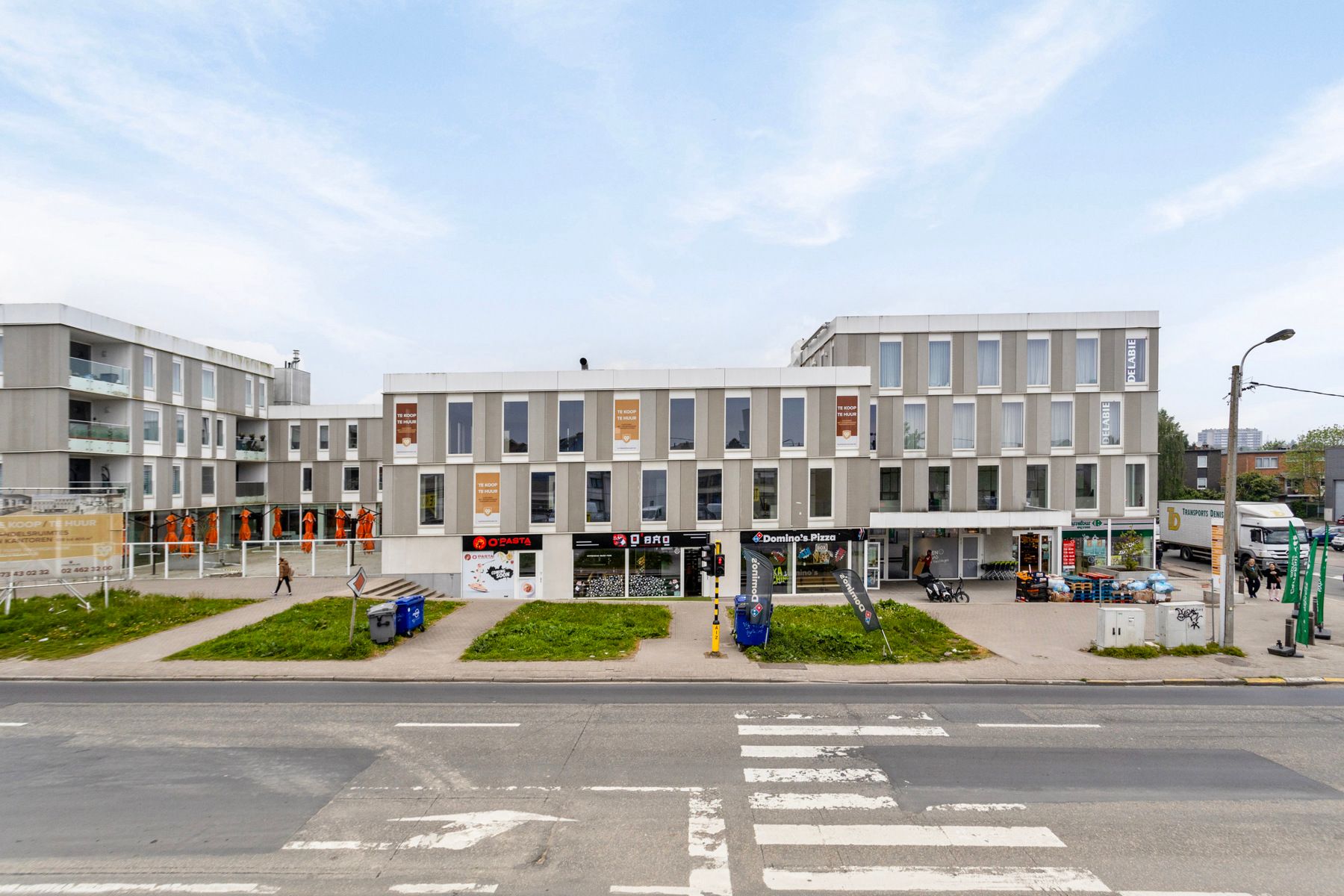 Parkeerplaats te huur Bergensesteenweg 106 - 1600 Leeuw-Saint-Pierre