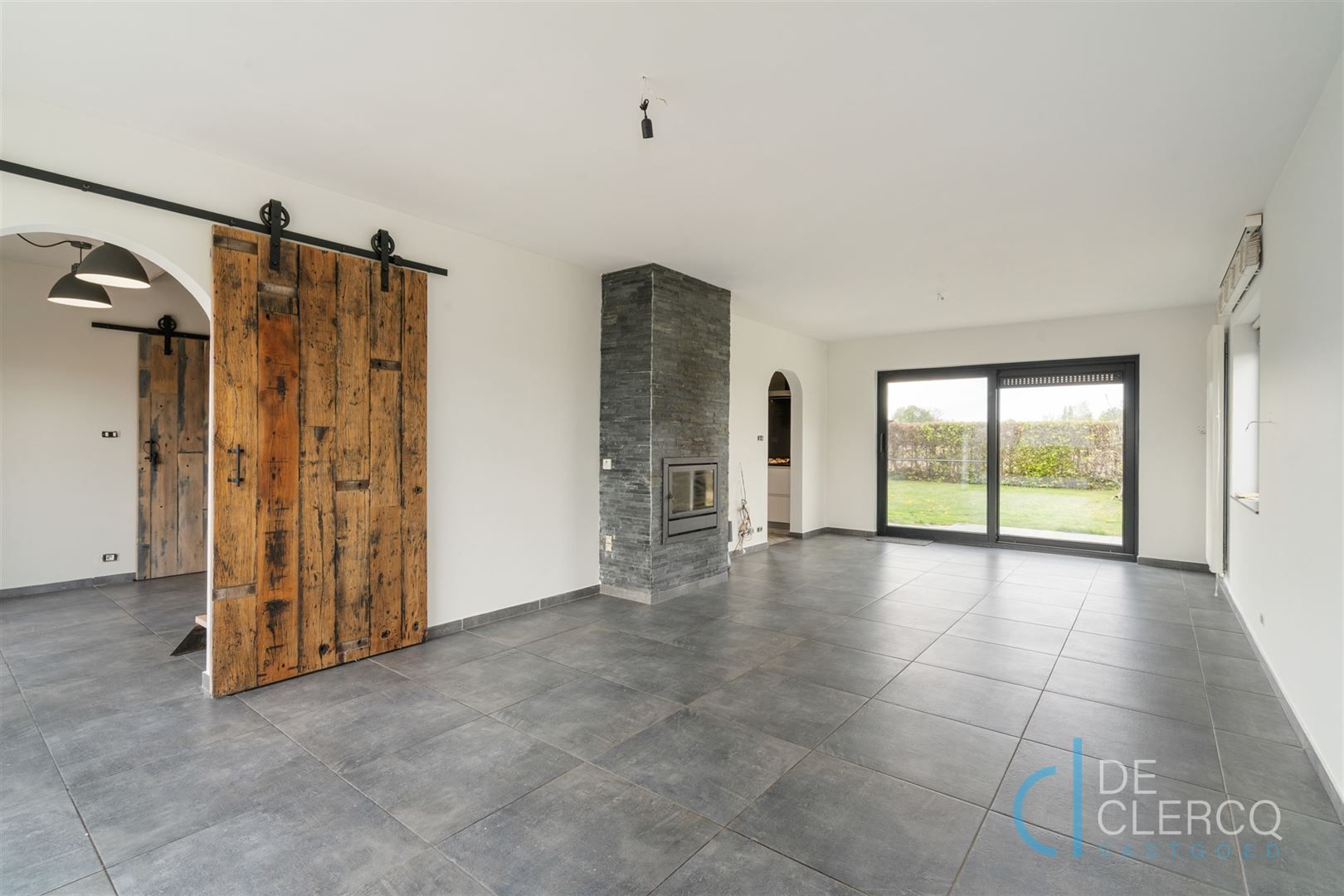 Gerenoveerde woning te koop in rustige woonwijk te Melle! foto 3