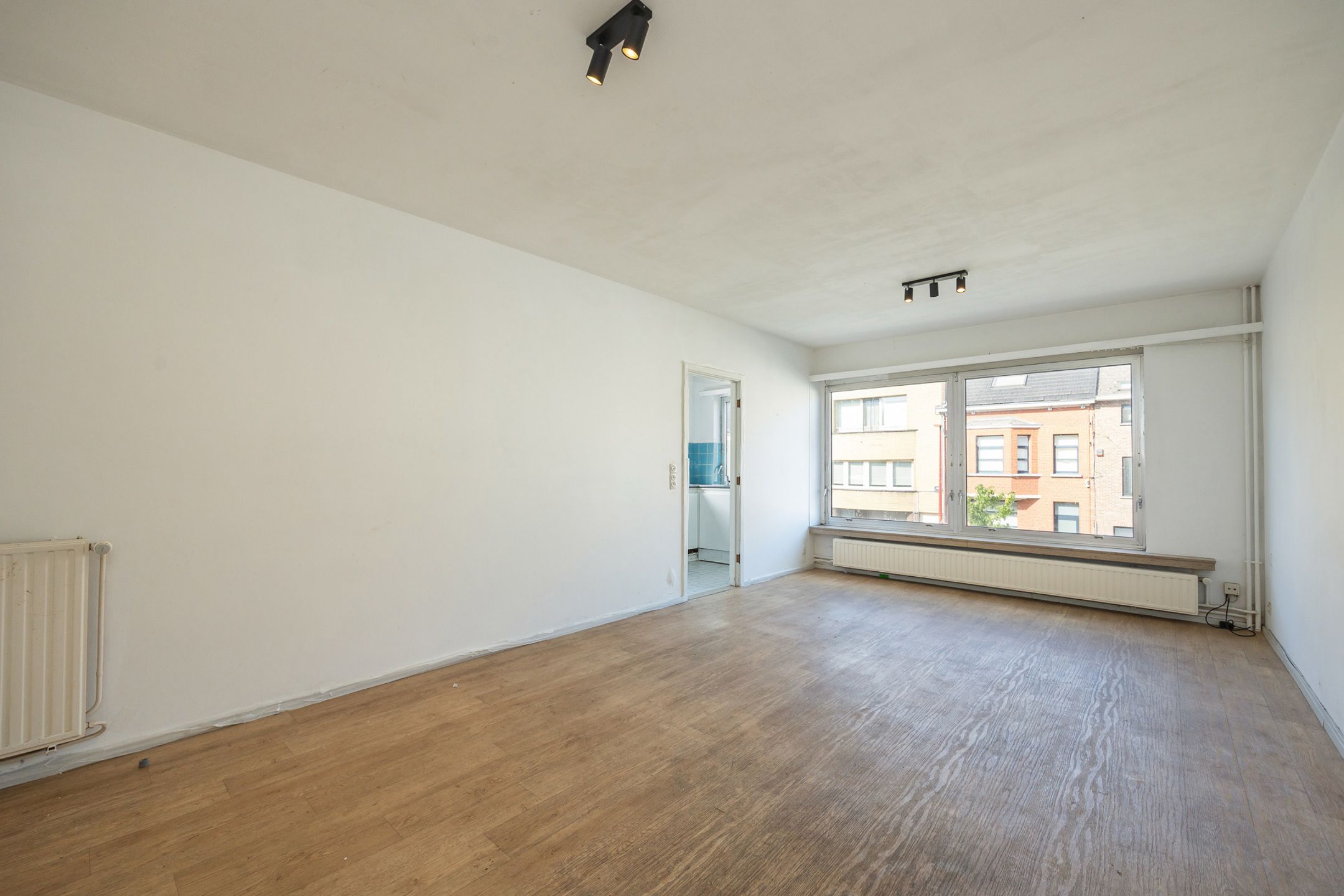 Hoofdfoto van de publicatie: Te renoveren appartement 2slpk + garagebox