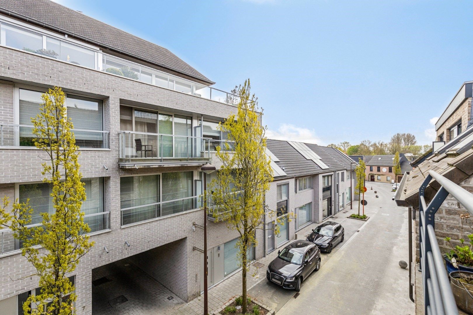 Mooi 2-slaapkamerappartement met garage in het centrum van Deerlijk! foto 14