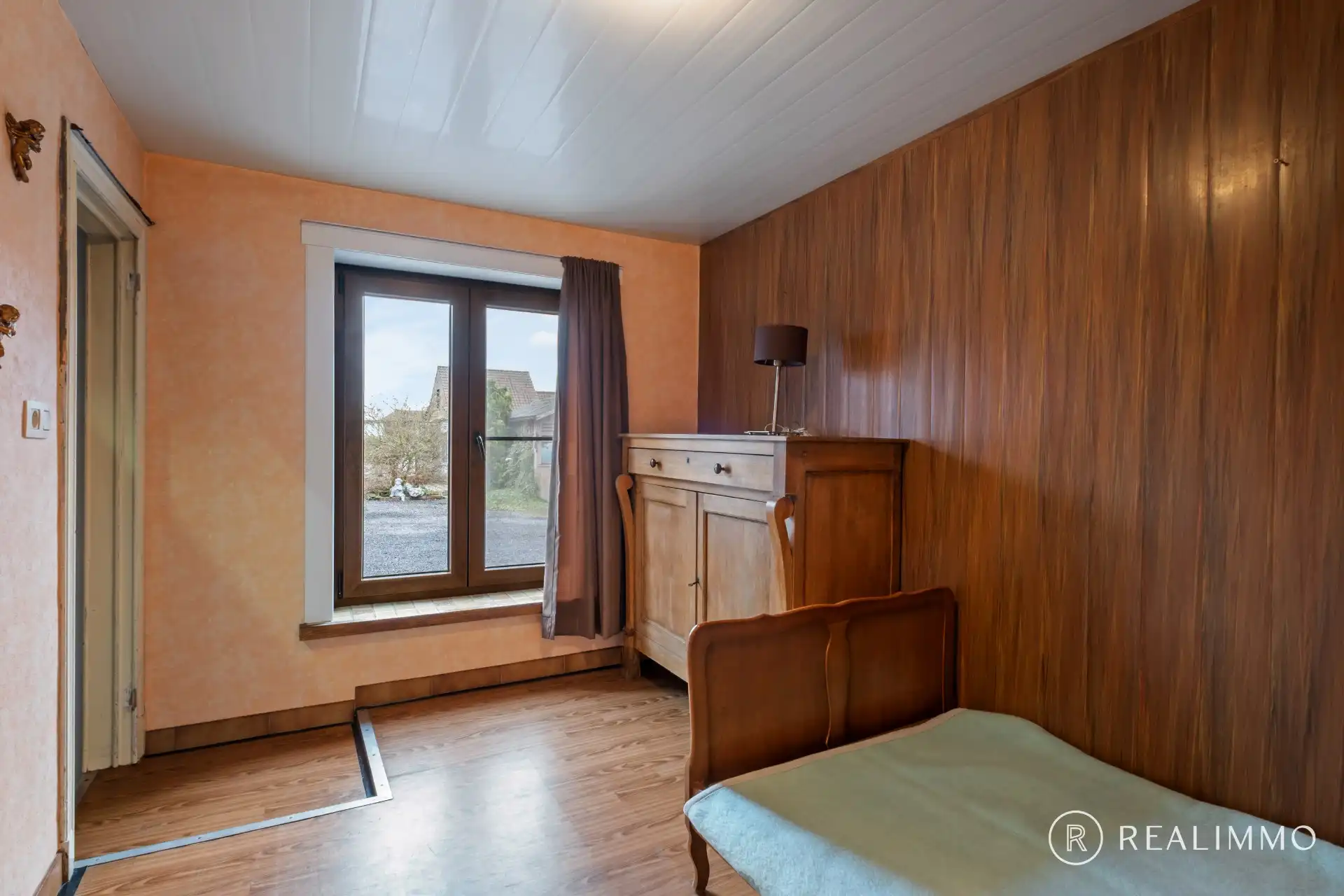 Alleenstaande woning in Oostrozebeke foto 9