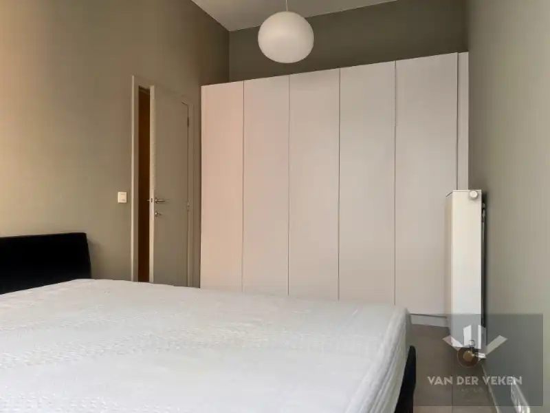 Gemeubeld 1 slaapkamer appartement in hartje Hasselt! foto 7