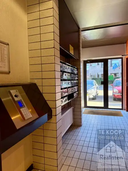 Totaal vernieuwd 2 slaapkamerappartement in hartje Hasselt foto 5