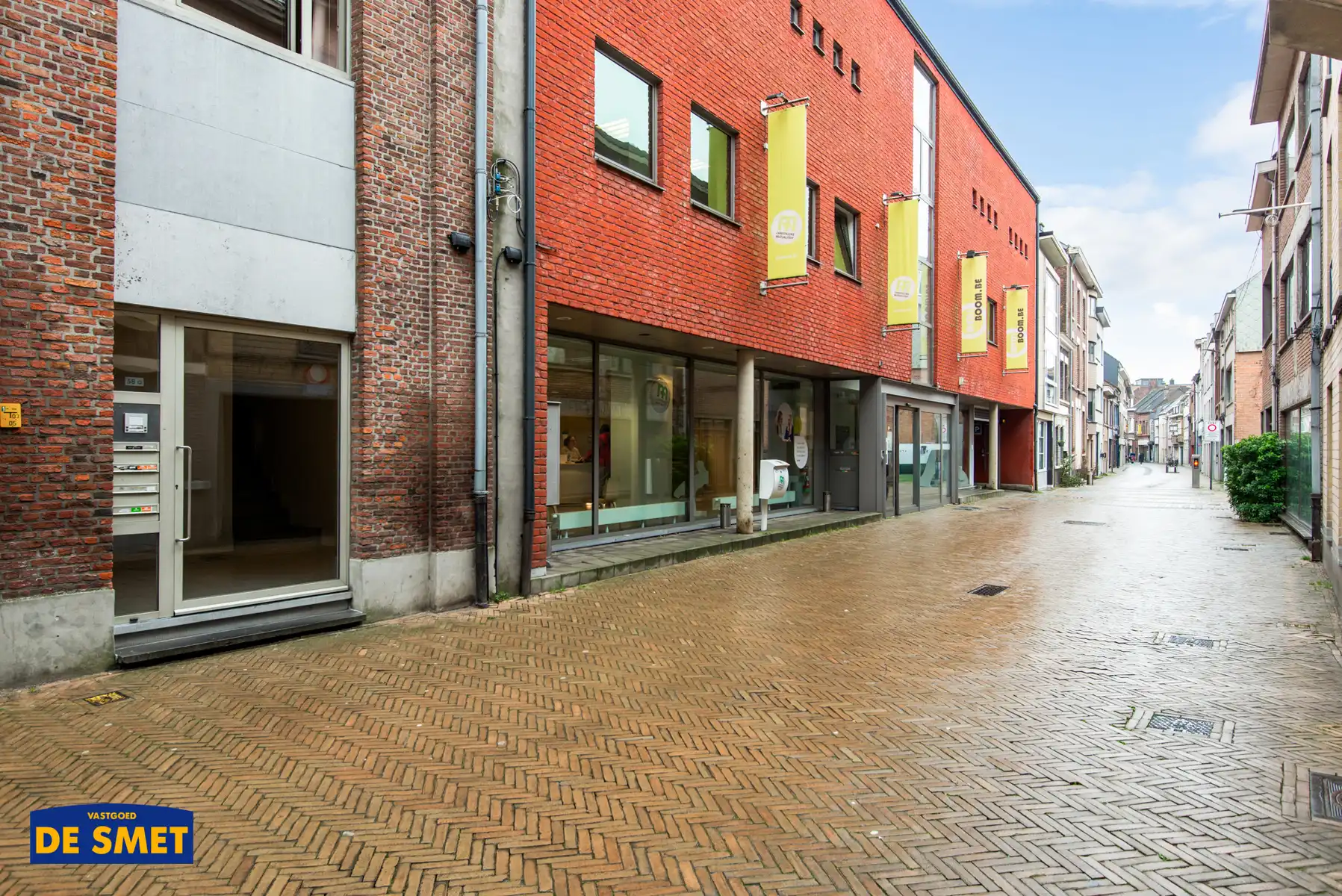 Appartement met 2 slaapkamers en terras pal in centrum  foto 14