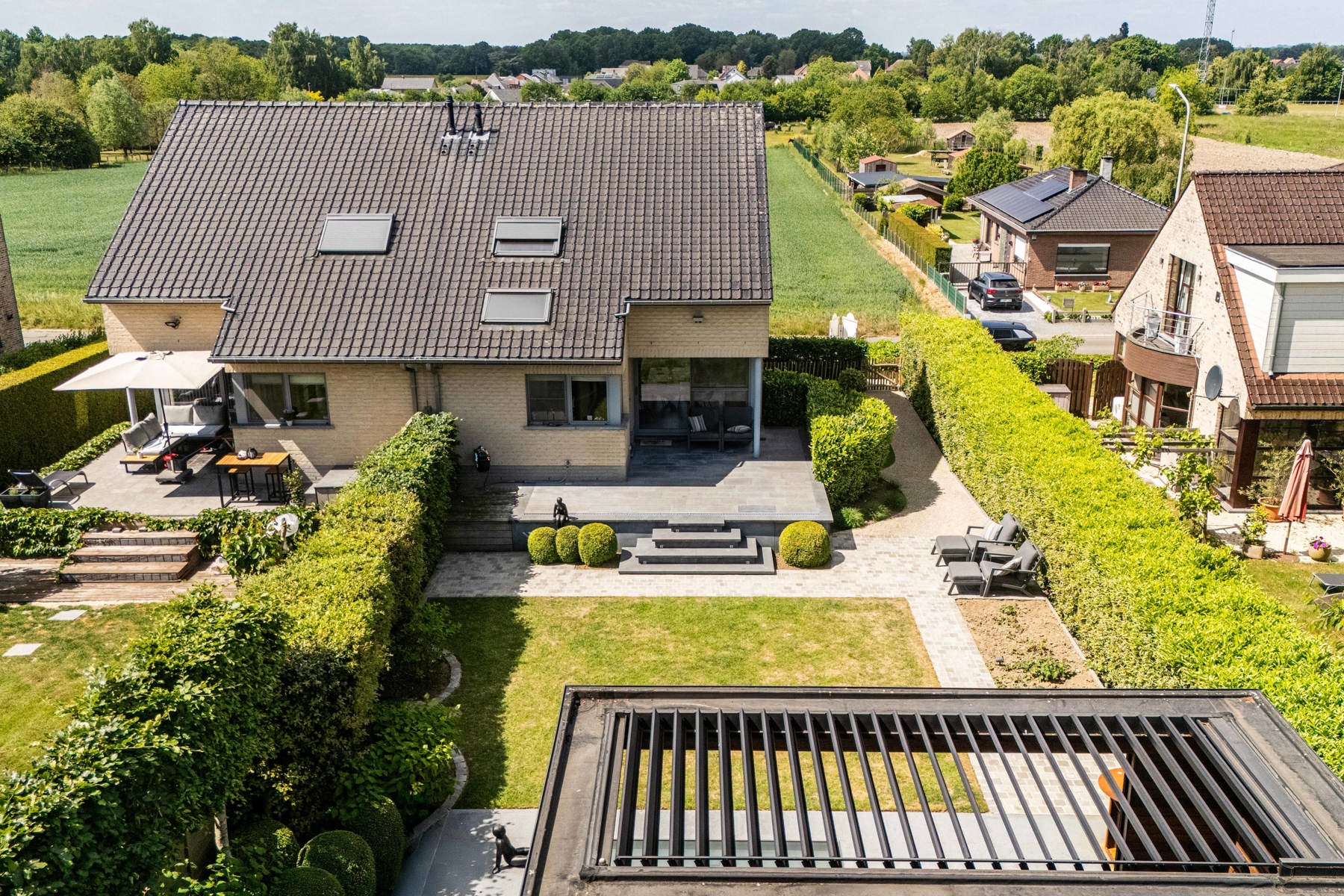 Instapklare bel-etage met 3 SLP en gezellige tuin foto 3