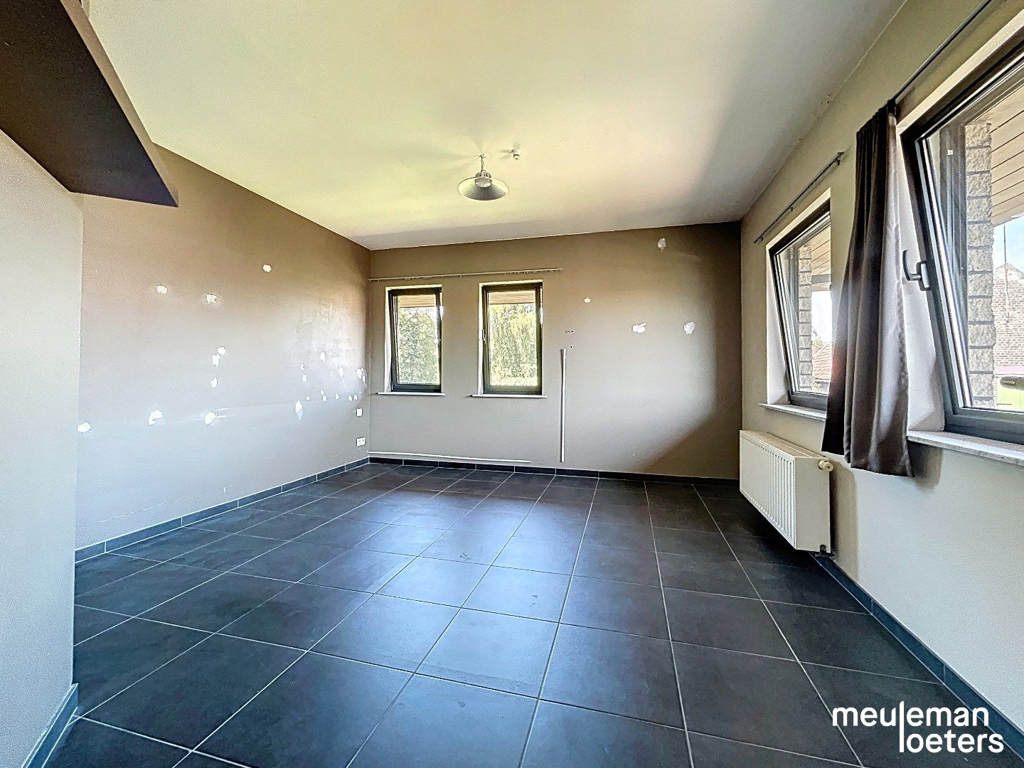 Ruime eigentijdse  villa met zuidgerichte tuin nabij centrum foto 11