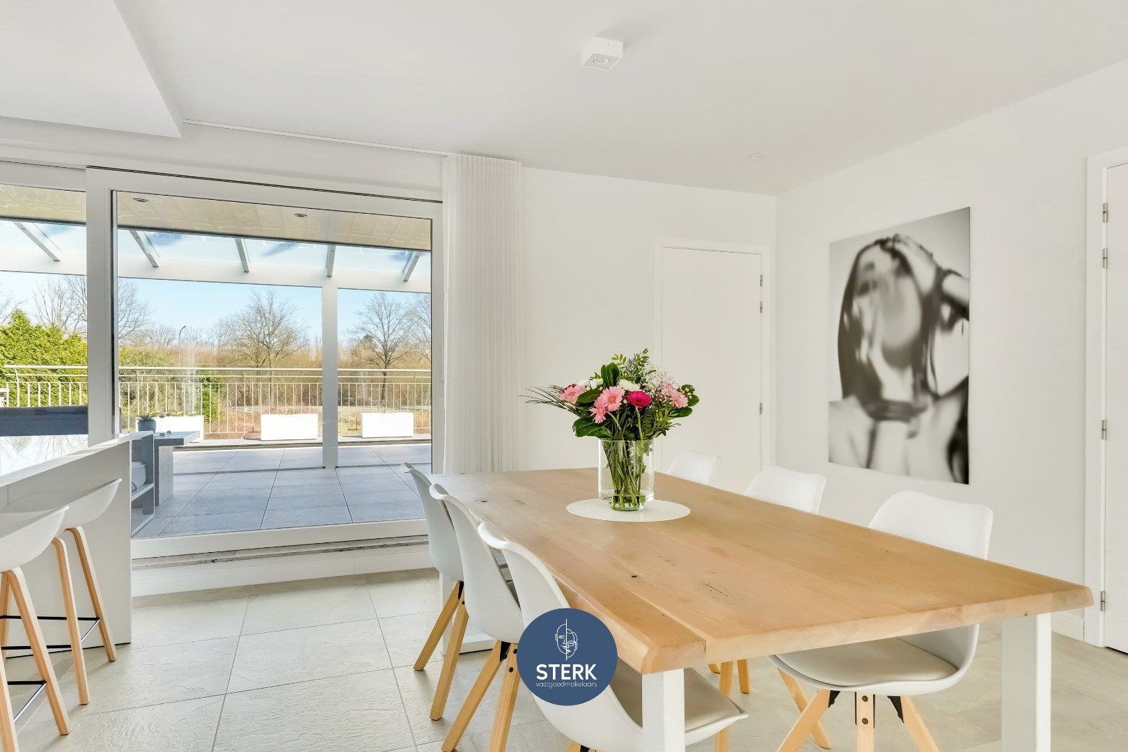 BIJNA ENERGIENEUTRAAL DUPLEXAPPARTEMENT MET 3 SLPKS IN LANAKEN !  foto 11