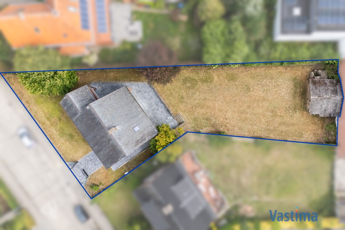 Lichtrijke villa met royale tuin vlak bij natuur & stadsleven foto 34