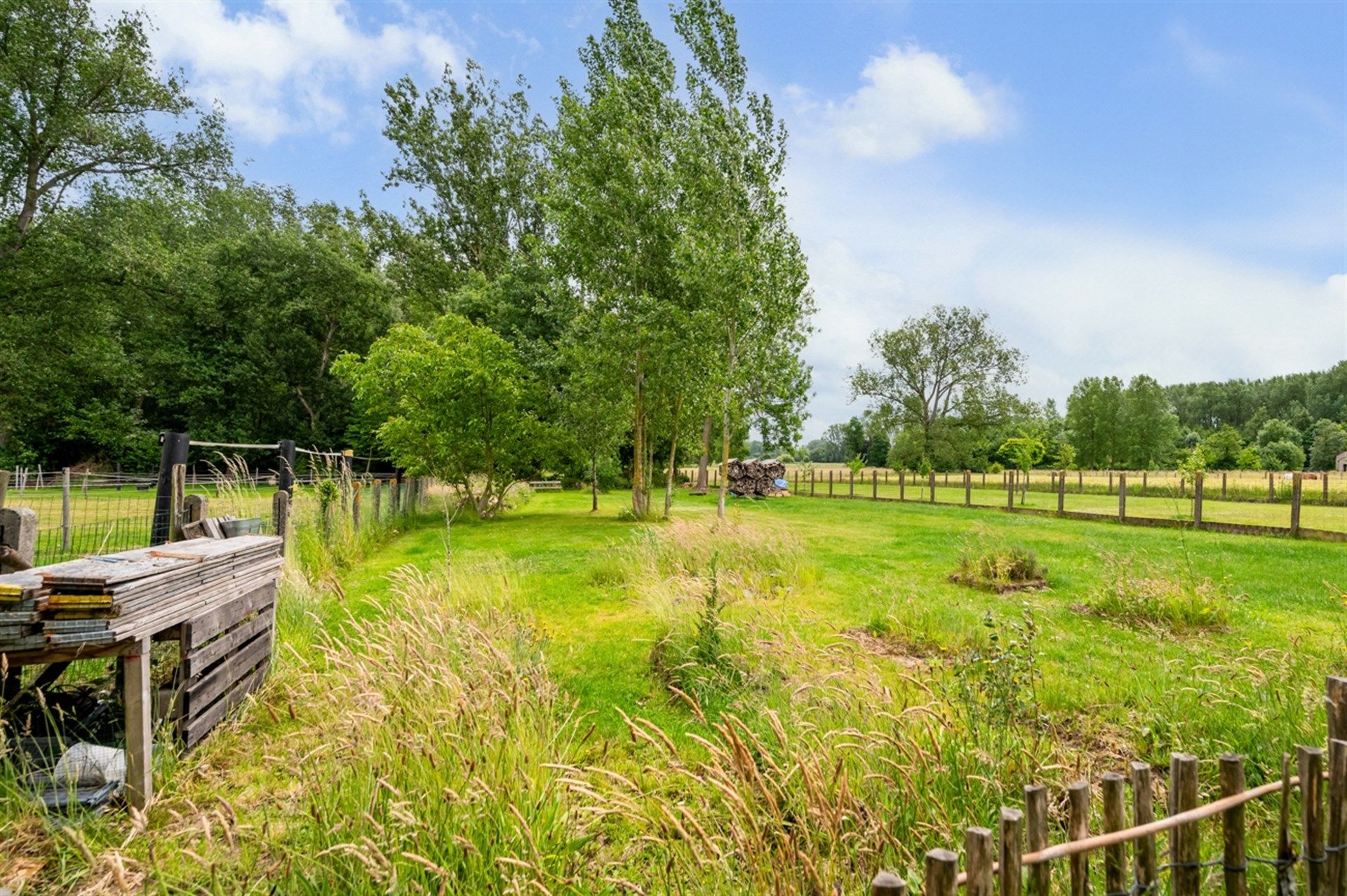 Gerenoveerde halfopen bebouwing op een perceel van 1678 m2 foto 21