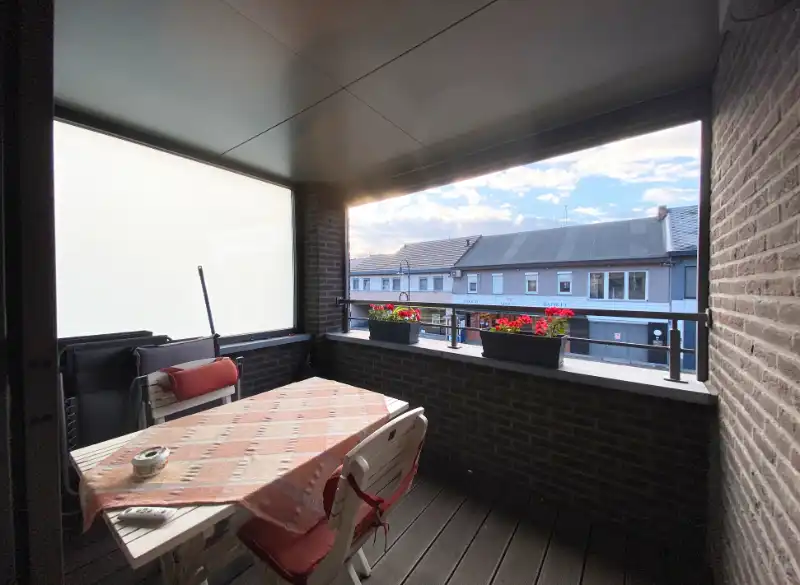 Zeer mooi appartement met 2 autostaanplaatsen in centrum van Houthalen foto 9