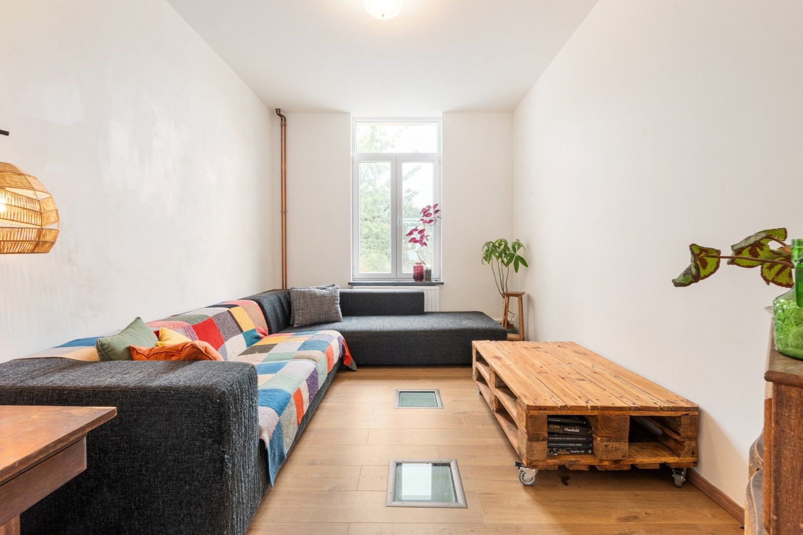 Instapklare en volledig gerenoveerde rijwoning te koop in Oostende – Hennepstraat foto 3