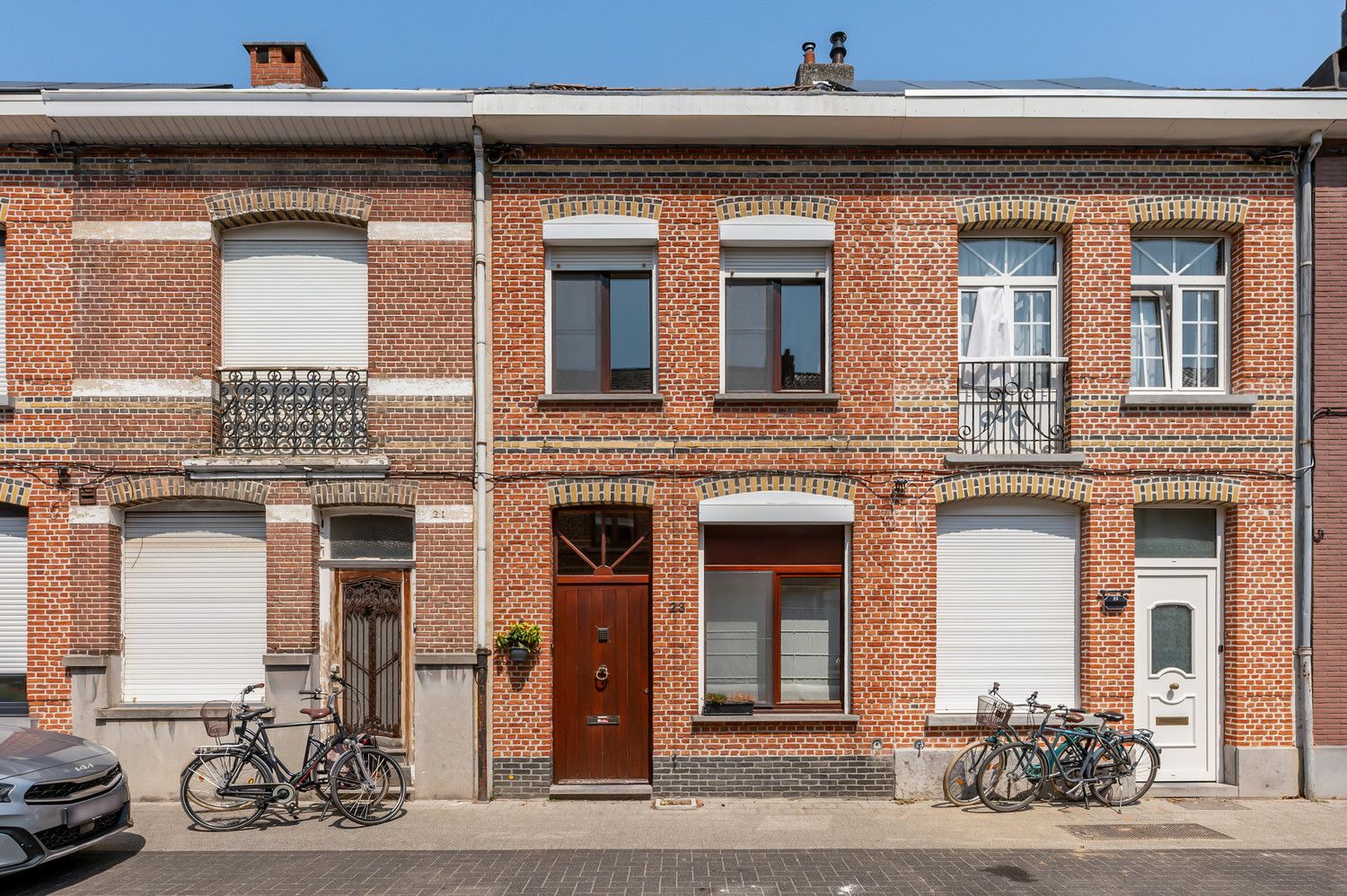Rijwoning, 1 tot 2 slaapkamers, zolder, stadstuin. foto 2