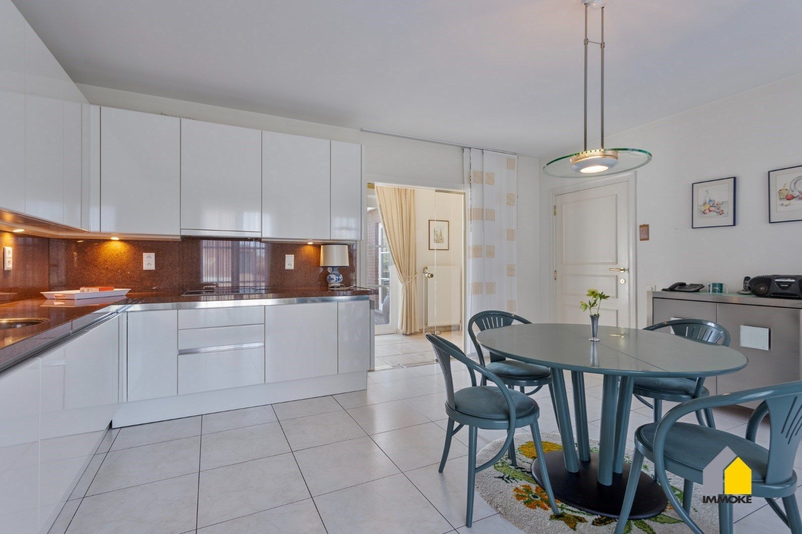 Tijdloze, stijlvolle villa met parktuin op toplocatie. foto 15