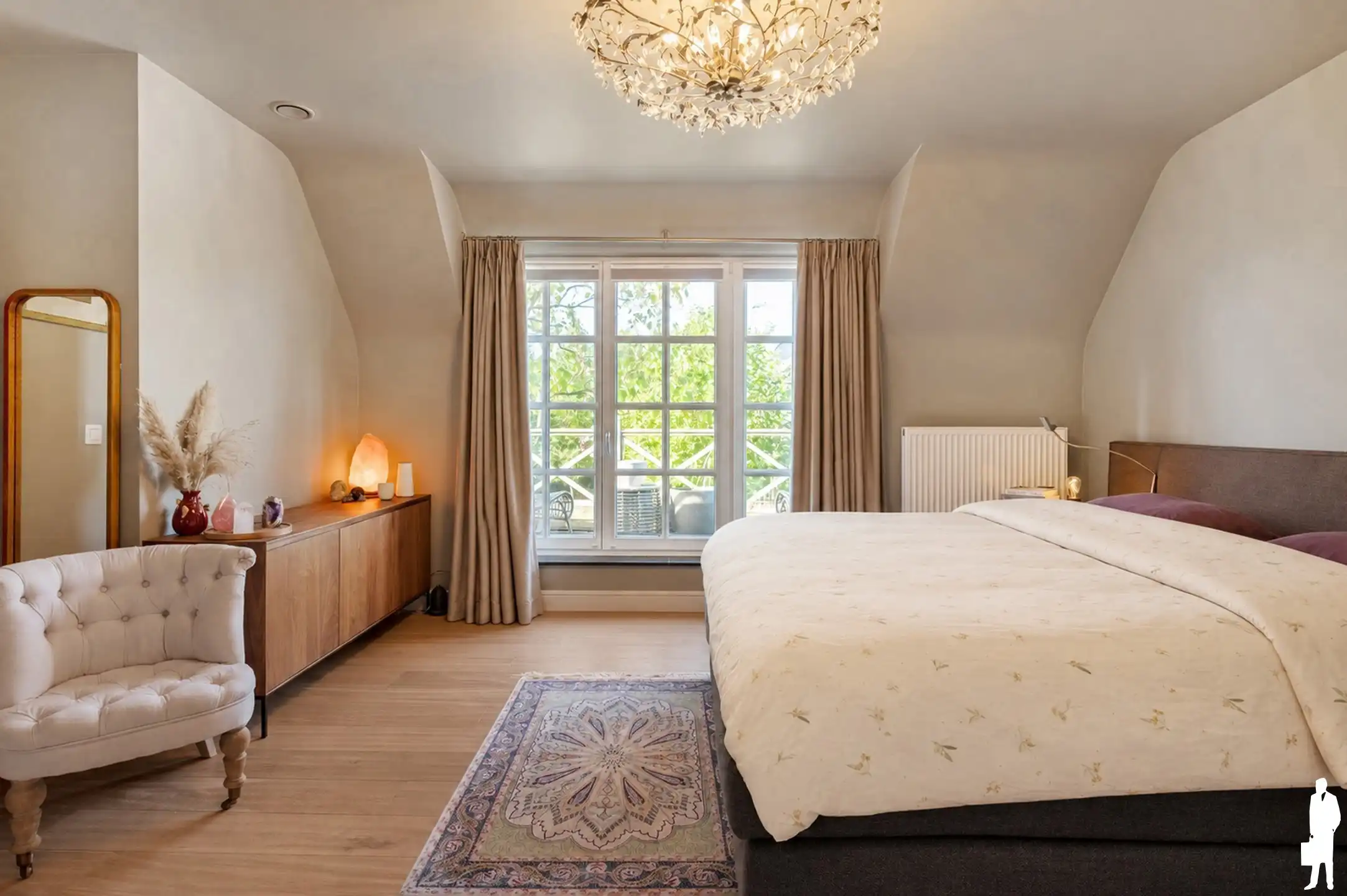 Exclusief karaktervolle villa met 4 slaapkamers, praktijkruimte, zwembad en aangelegde tuin nabij het centrum van Essen foto 20