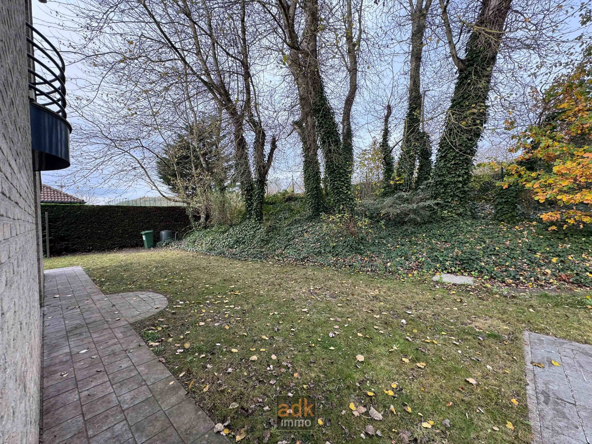 Ruime, lichtrijke villa  – 908 m² grond, aan de duinen foto 42