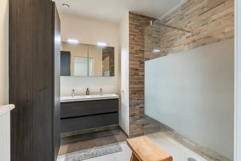 Recent en energiezuinig, gelijkvloers appartement met tuin, autostaanplaats en berging foto 20