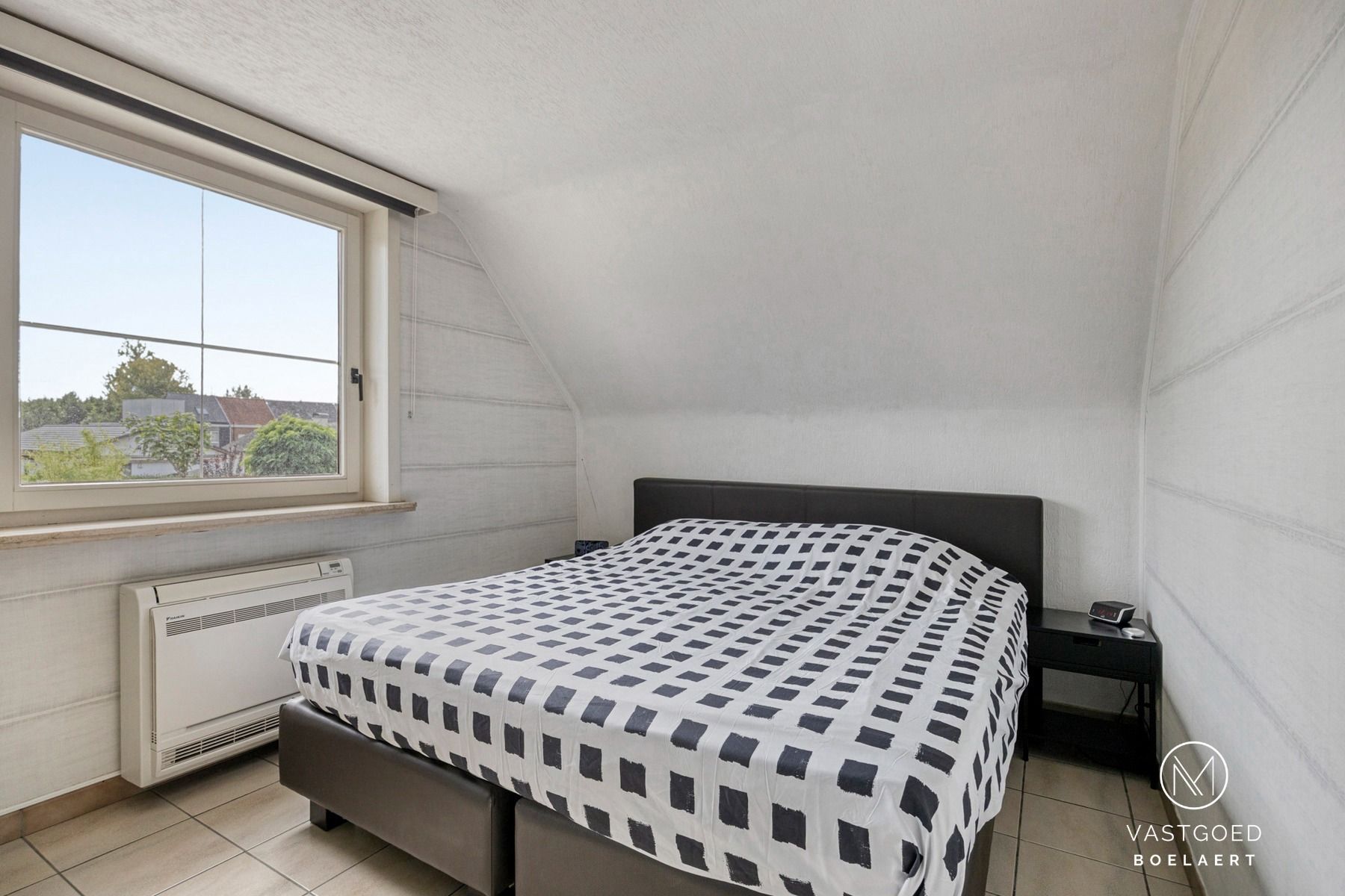 Ruime instapklare villa met sauna en dubbele garage. foto 16