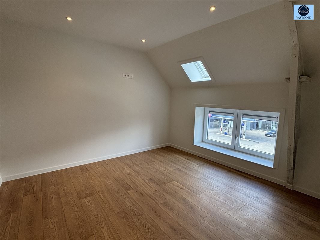 ENERGIEZUINIGE GERENOVEERDE WONING foto 13