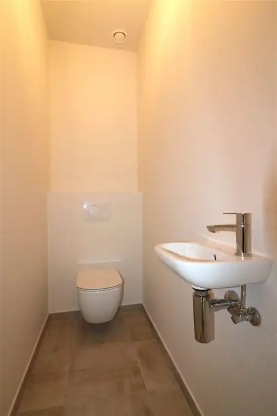 Gelijkvloers appartement, 2 slpk., autostaanplaats foto 21