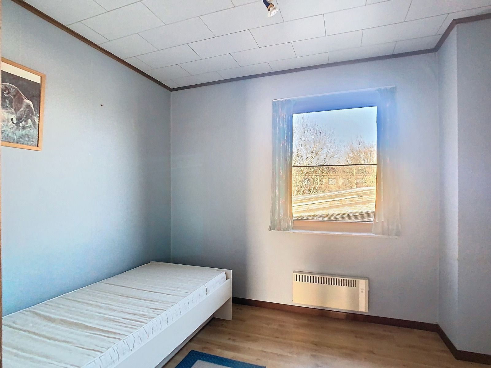 Ruime Woning met 3 SLPK, tuin, opslagruimte én magazijn! foto 7