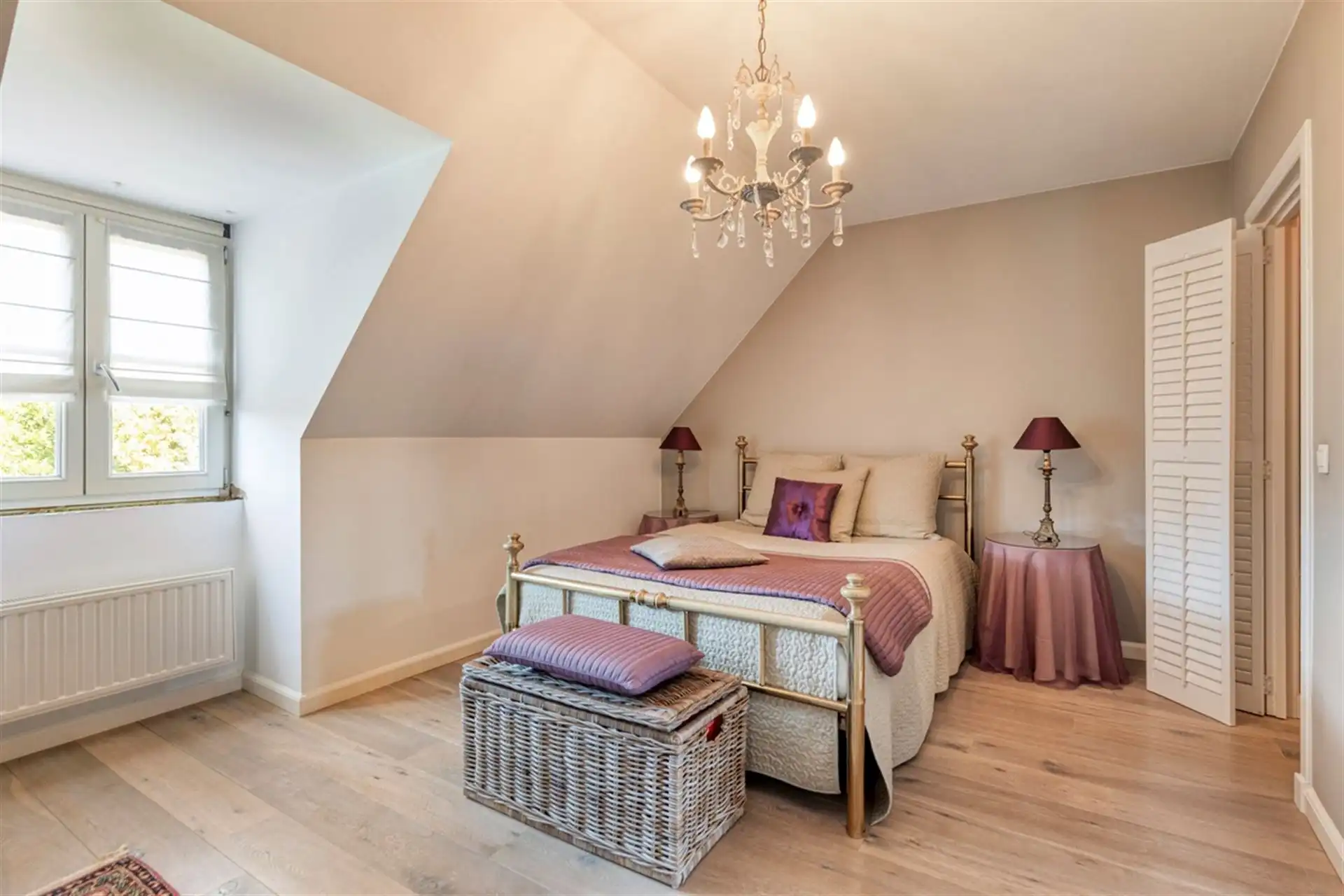 Instapklare half open woning op topligging in Boechout foto 19