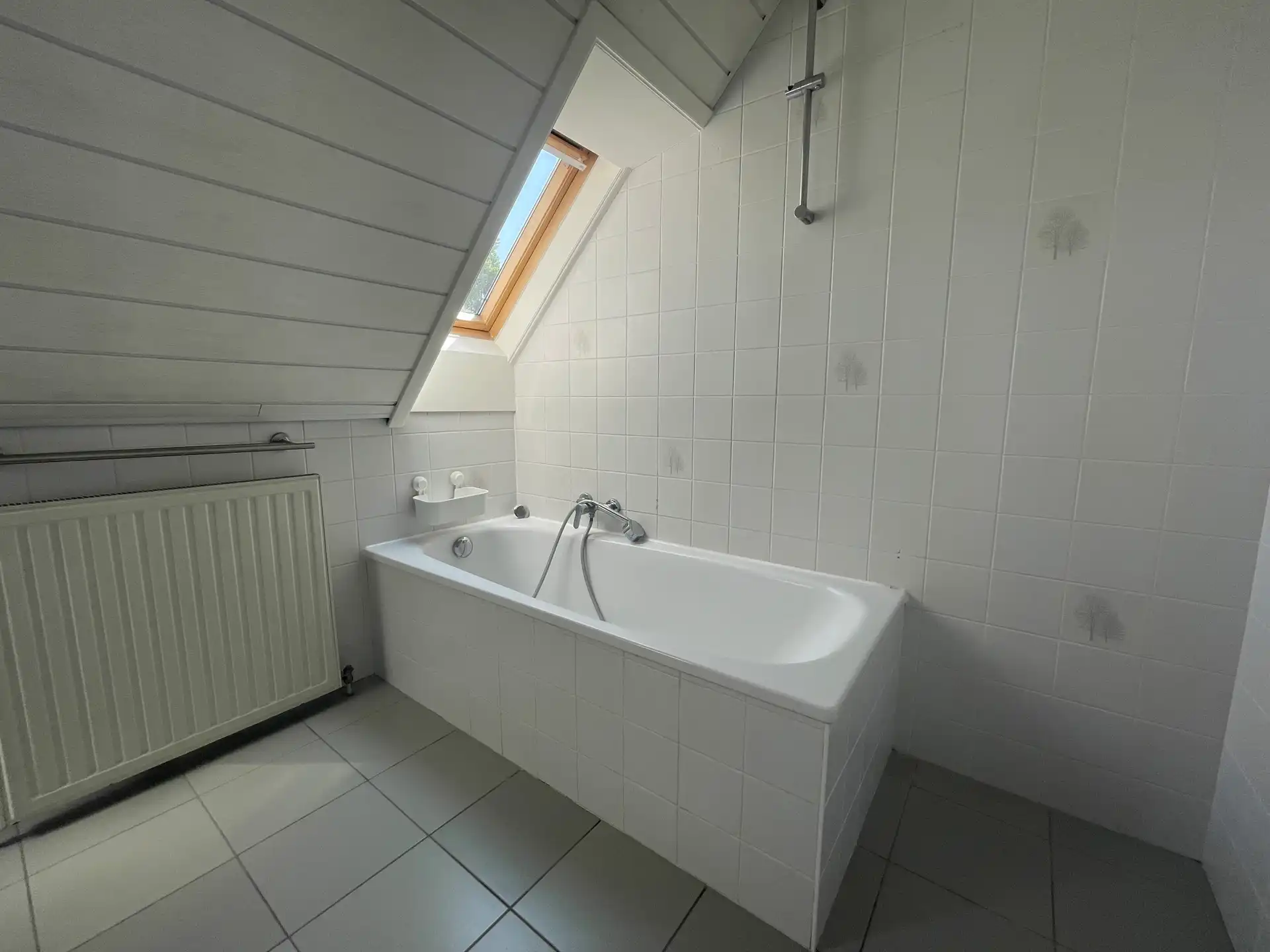 Penthouse met 1 slaapkamer en autostaanplaats te huur foto 11