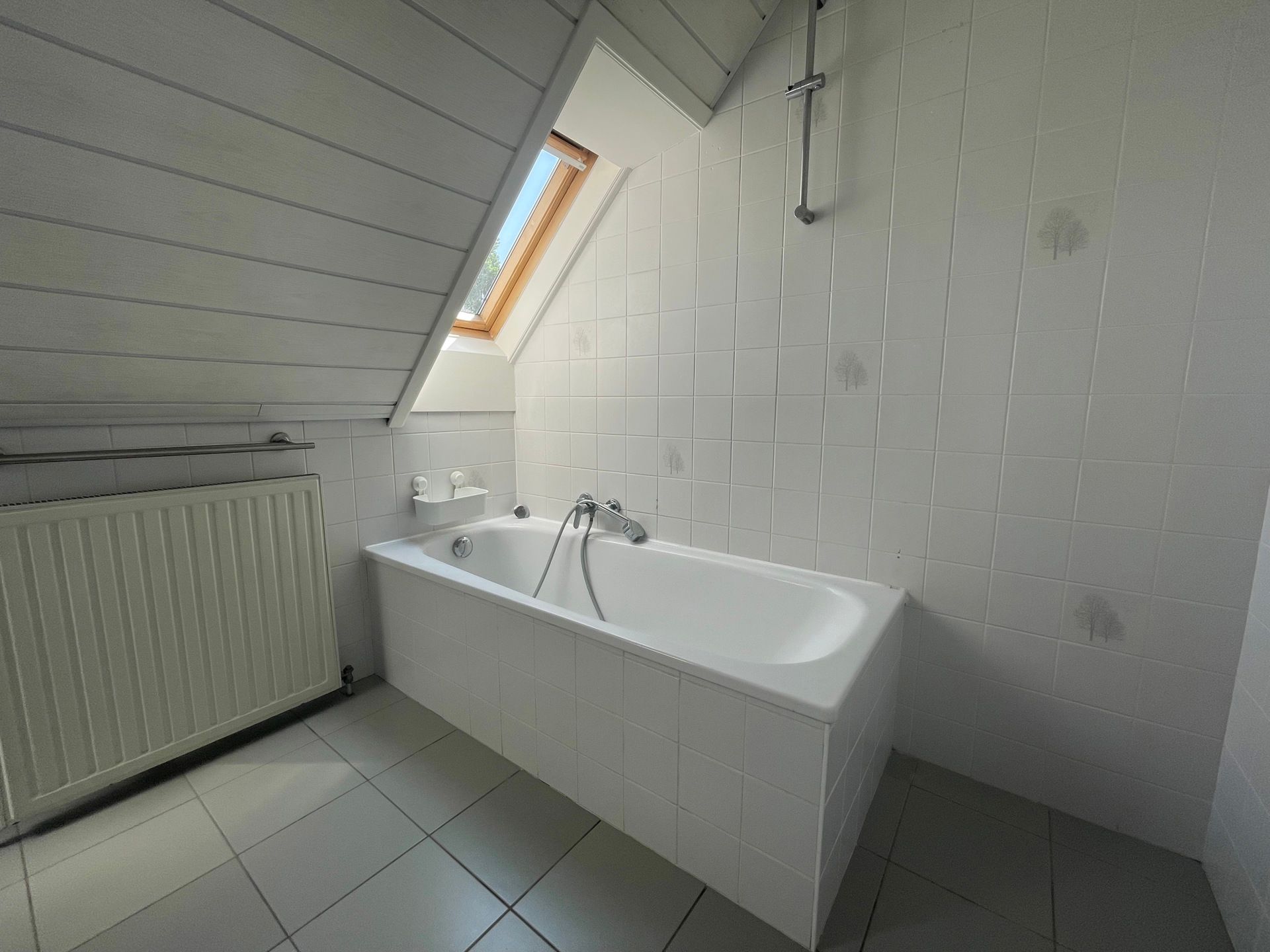 Penthouse met 1 slaapkamer en autostaanplaats te huur foto 11