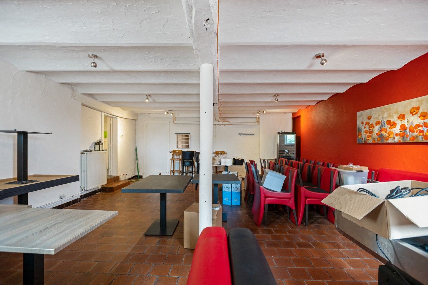 Renovatieproject met potentieel voor ruime ééngezinswoning te Putte foto 11
