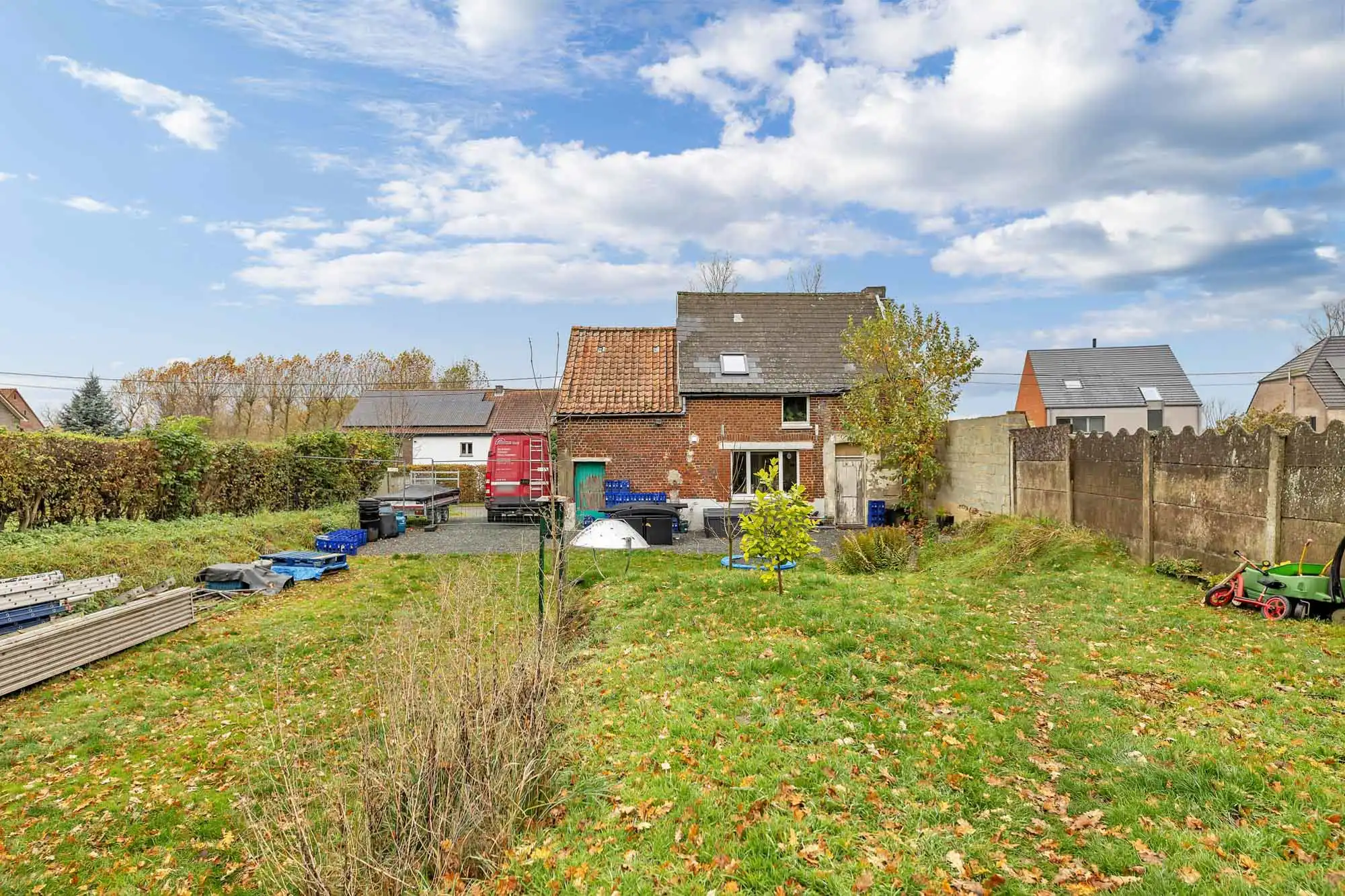 Projectgrond of totale renovatie met idyllisch uitzicht foto 16