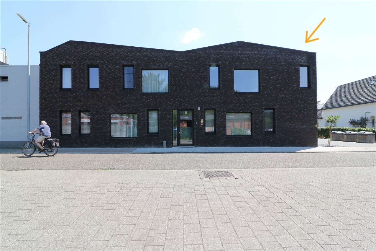 Recent,heel modern en licht,  108m², groot zuidtteras en autostaanplaats foto 42