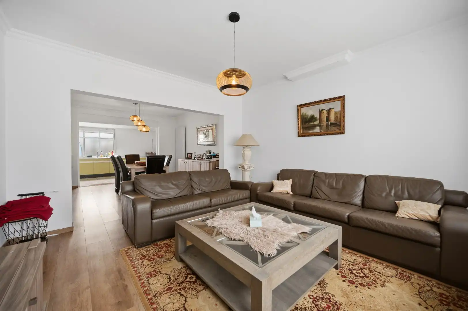 Gerenoveerde HOB met tuin, garage en 3 slpks met opslagmog. foto 7