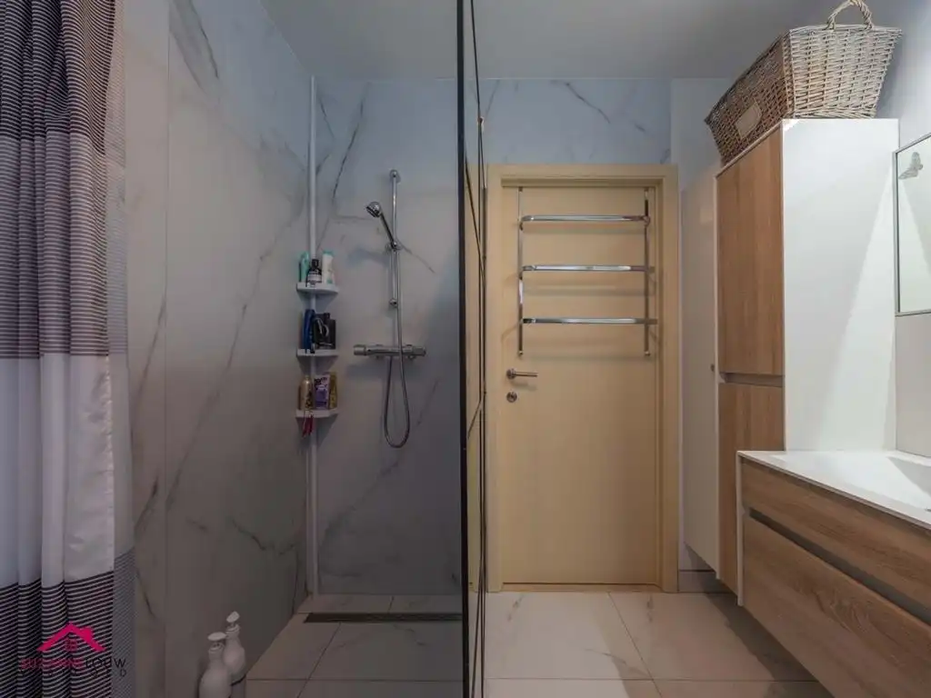 Charmante, vrijstaande woning foto 30