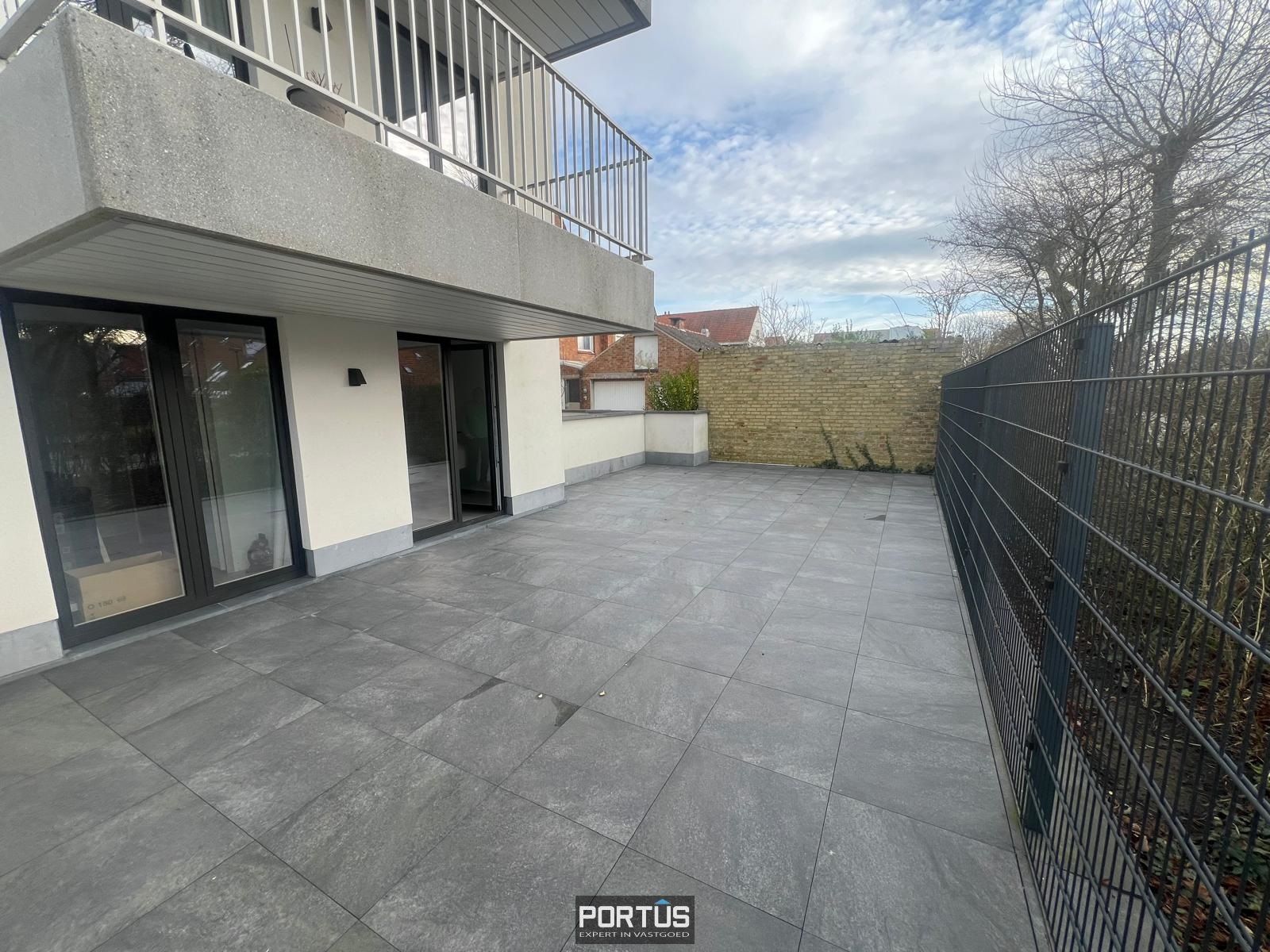 Appartement met berging en parking te huur foto 4