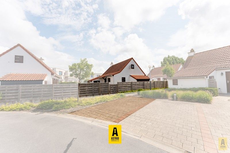 Fantastisch vissershuis met mooie zonnige tuin en parkeerplaats! foto 6