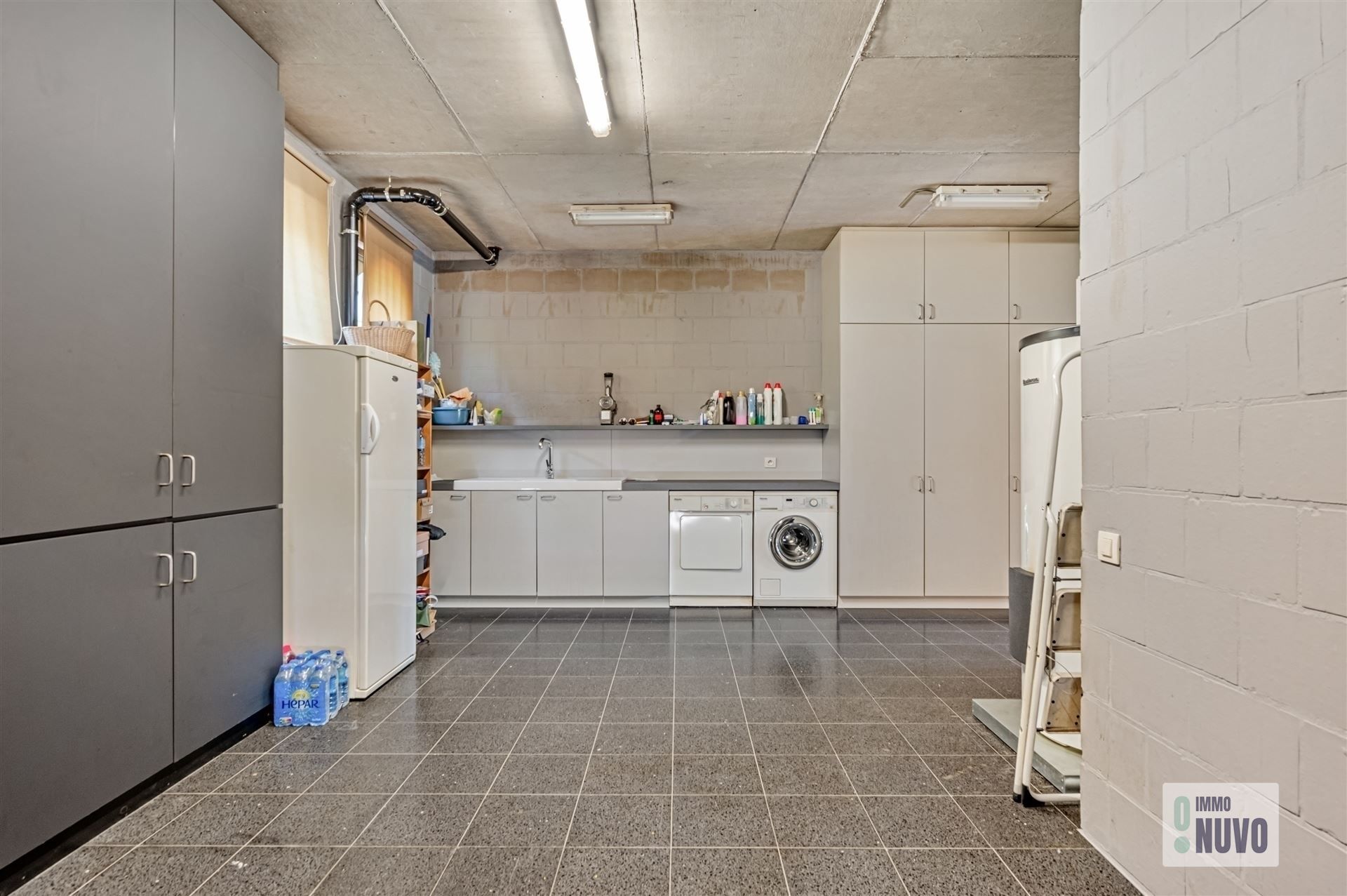 Hedendaagse kangoeroe-woning te Aalst foto 18