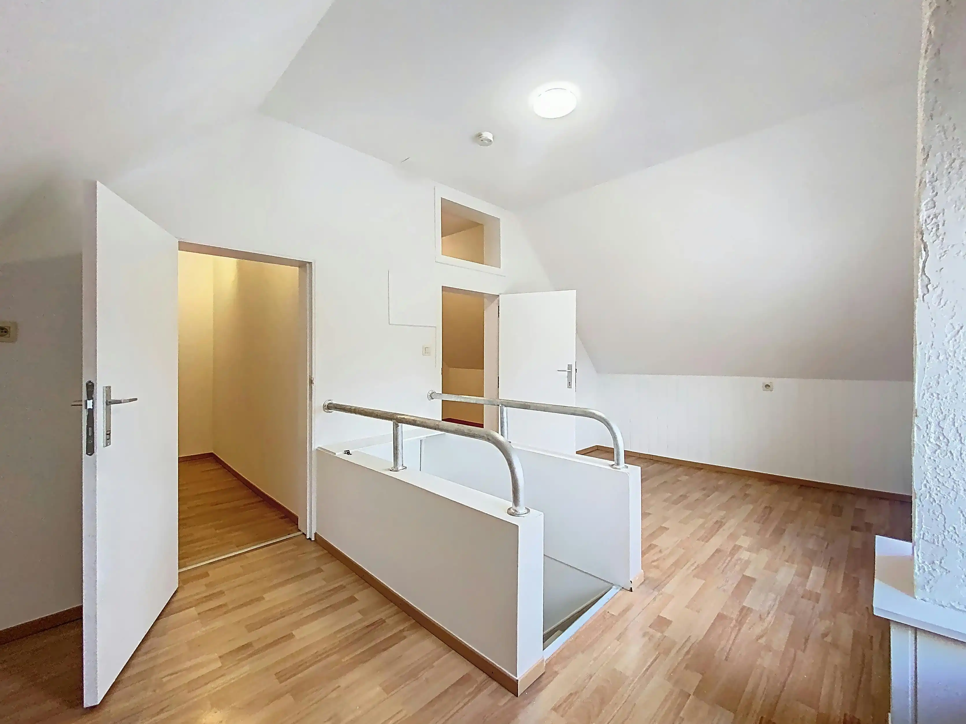 Ruime halfopen woning met 5 slaapkamers in Aalter foto 15