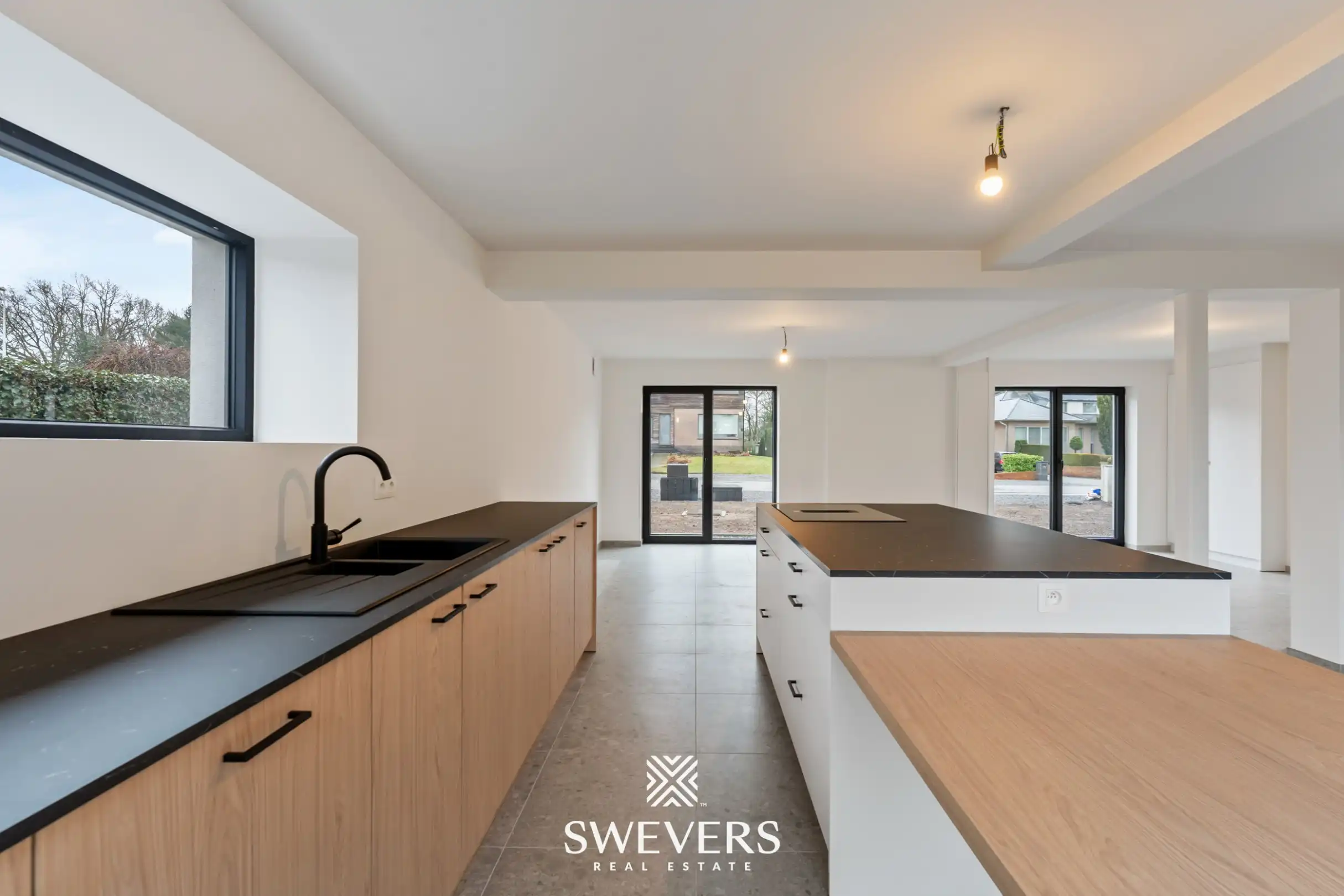 Exclusief wonen (253 m²) in een volledig gerenoveerde open bebouwing te Zonhoven (aankoop aan 2% mogelijk) foto 12