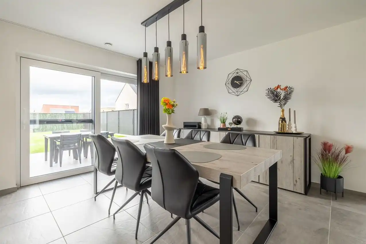 Instapklare nieuwbouwwoning in geliefde wijk foto 5
