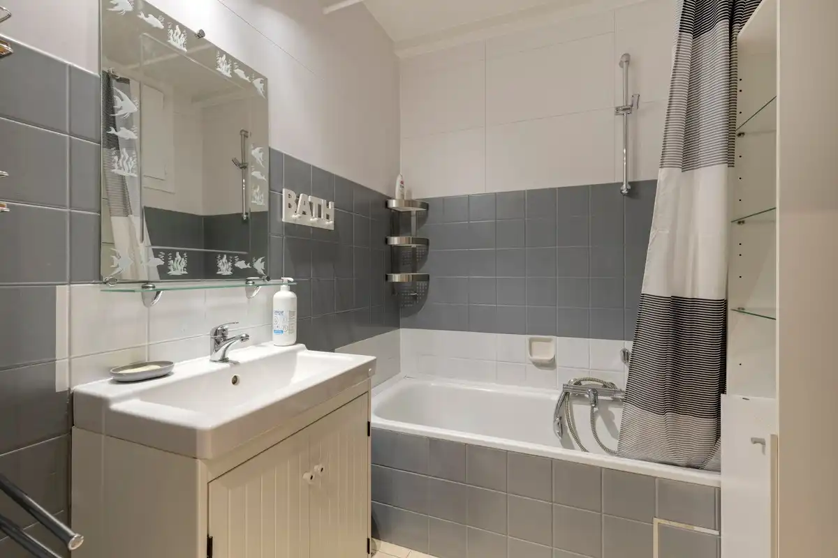 Chamant appartement met 2 slaapkamers. foto 8
