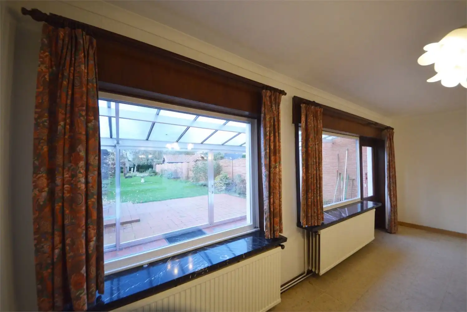 RUIME WONING 4 SLPK, GARAGE EN RUIME TUIN foto 19