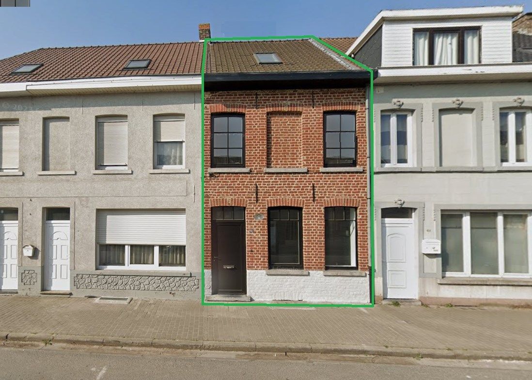 Mooi gerenoveerde woning met terrastuin *** PAS VRIJ VANAF 1 JANUARI, NIET VROEGER! foto {{pictureIndex}}