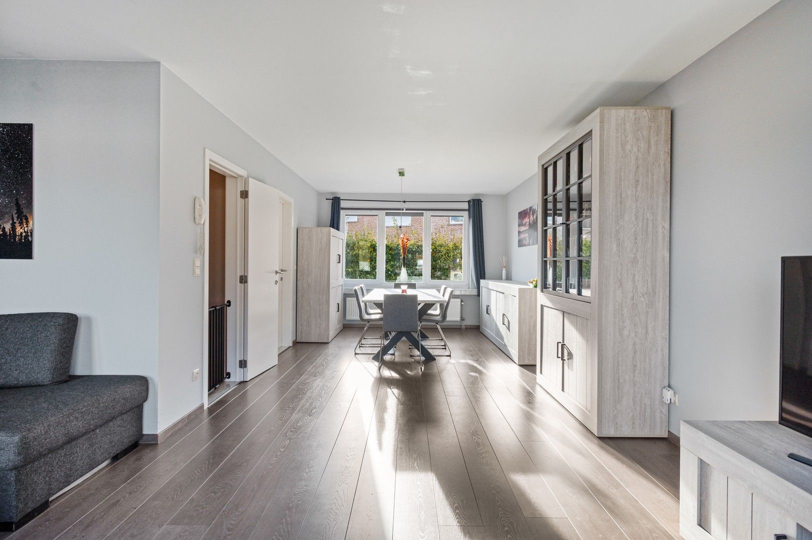 VERKOCHT onder voorbehoud foto 2