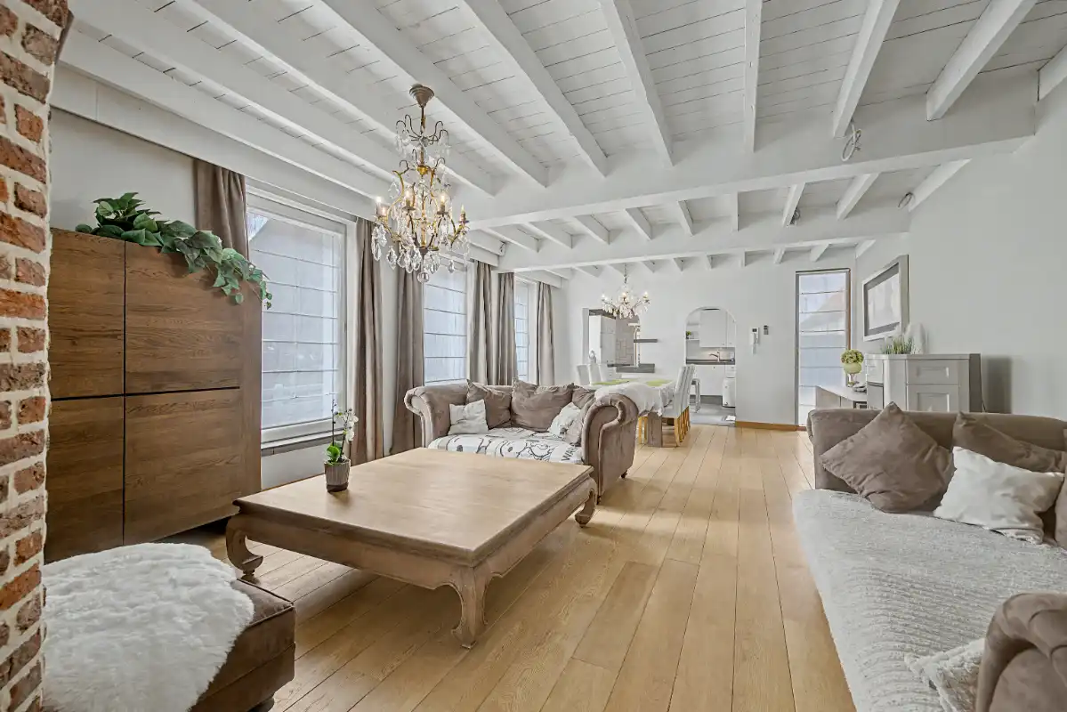 Instapklare charmante woning met zonnige binnentuin en garage. foto 5