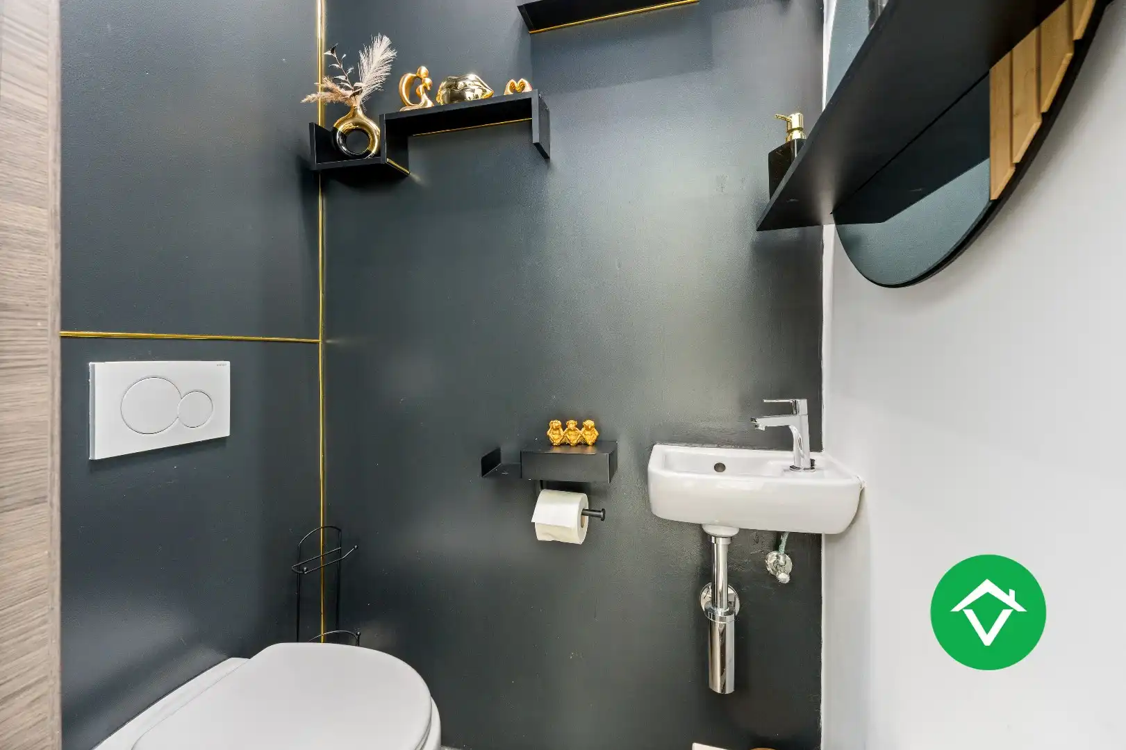 Instapklare nieuwbouwwoning met 5 slaapkamers en zonneterrassen op topligging in Eernegem foto 2