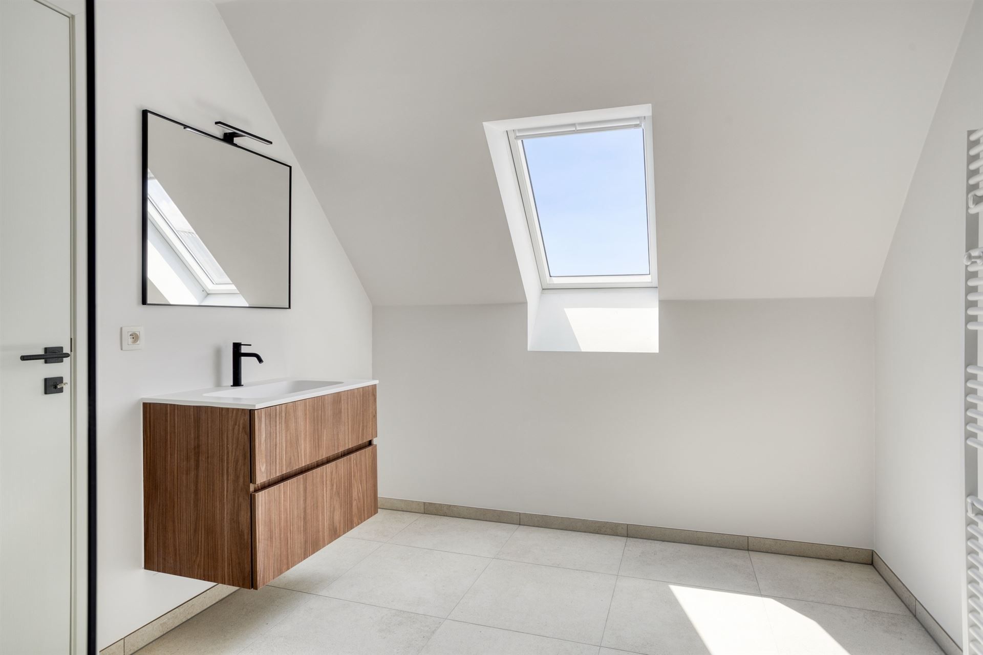 Prachtige nieuwbouw in rustige straat foto 27