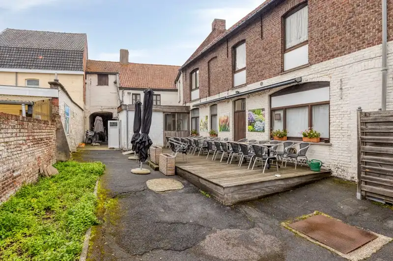 Handelspand met woonmogelijkheid en tuin – ideaal voor renovatie of herontwikkeling foto 27