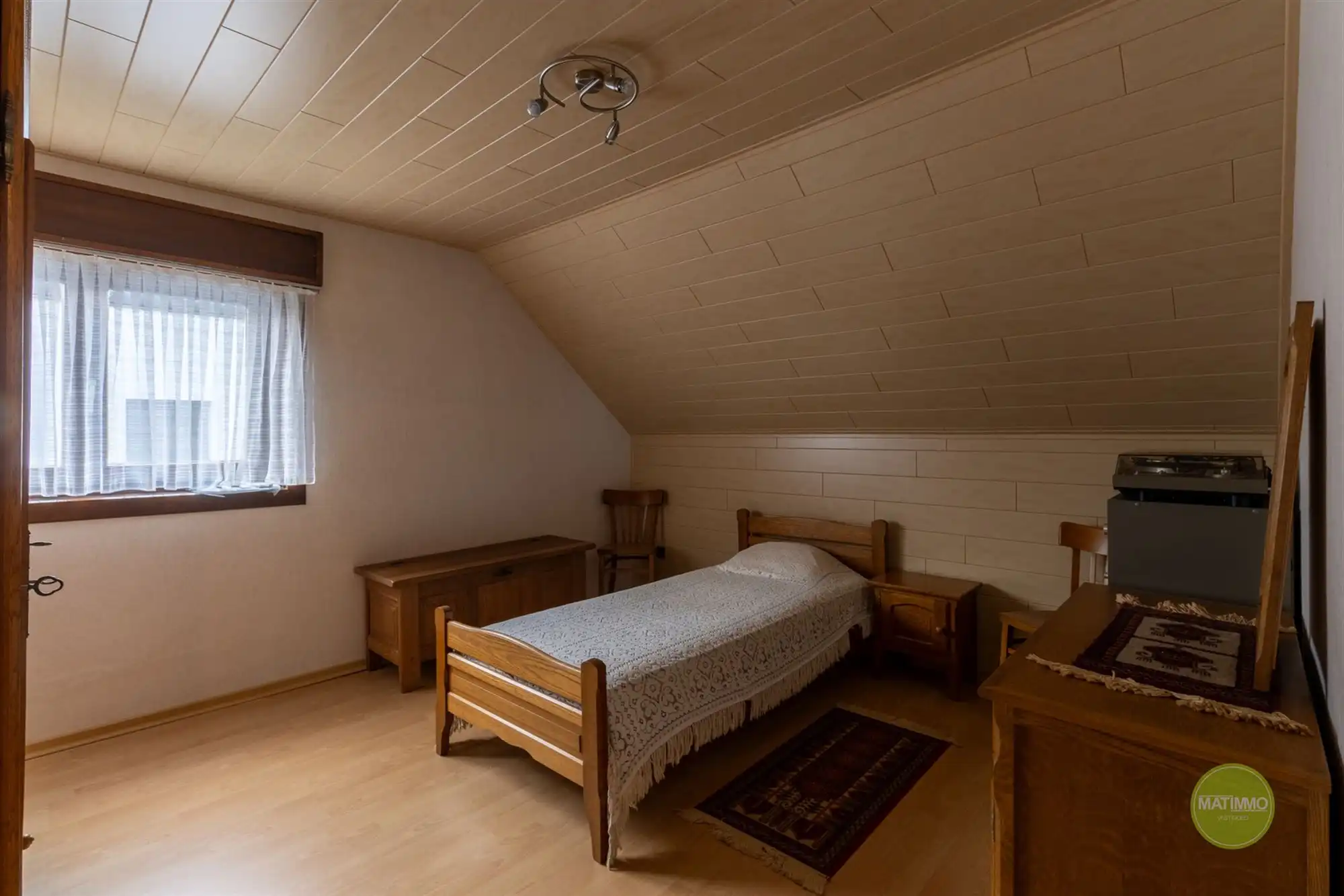 Ruime gezinswoning met tuin en garage in Dessel foto 14