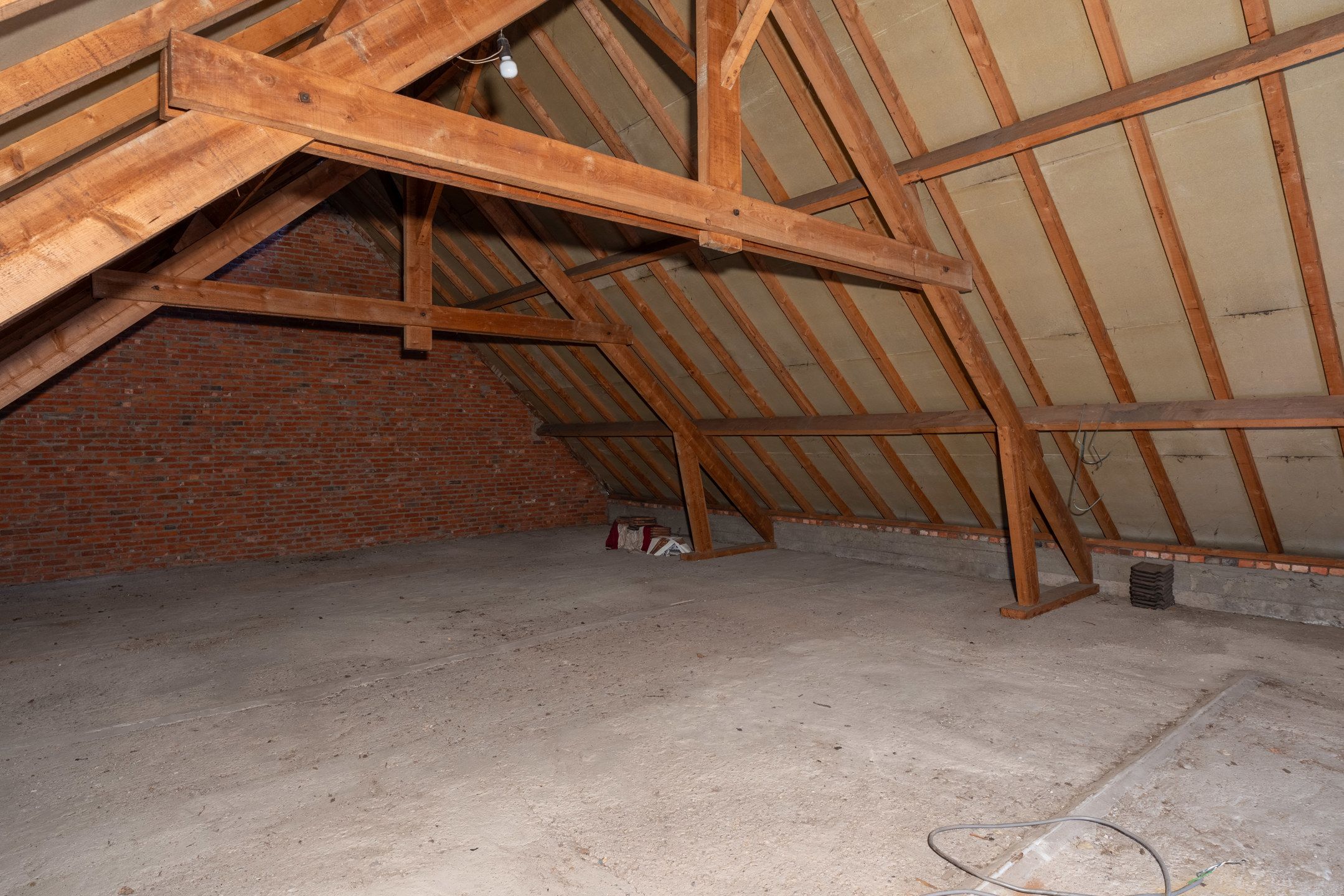 Ontwikkelingsmogelijkheid! Renovatieproject voor 5 appartementen. foto 12